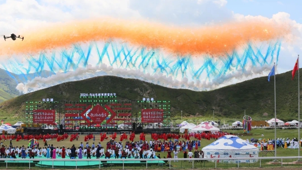 草原休闲游 天天那达慕丨“跟着电影赶大集”草原行暨内蒙古休闲体育大会·2025兴安盟那达慕倒计时！(图1)